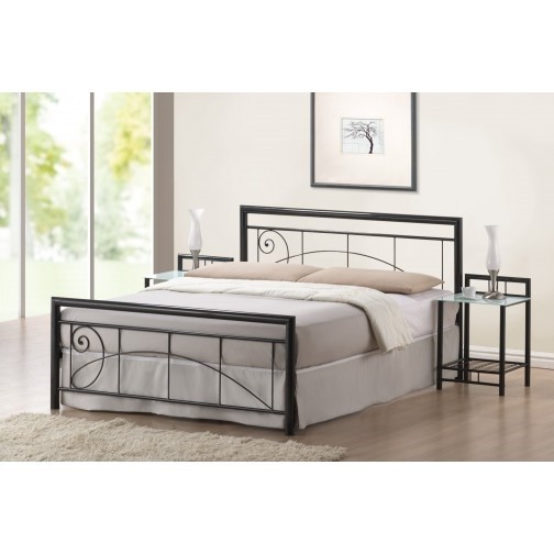 lara_bed_jpg_2500_x_1667_